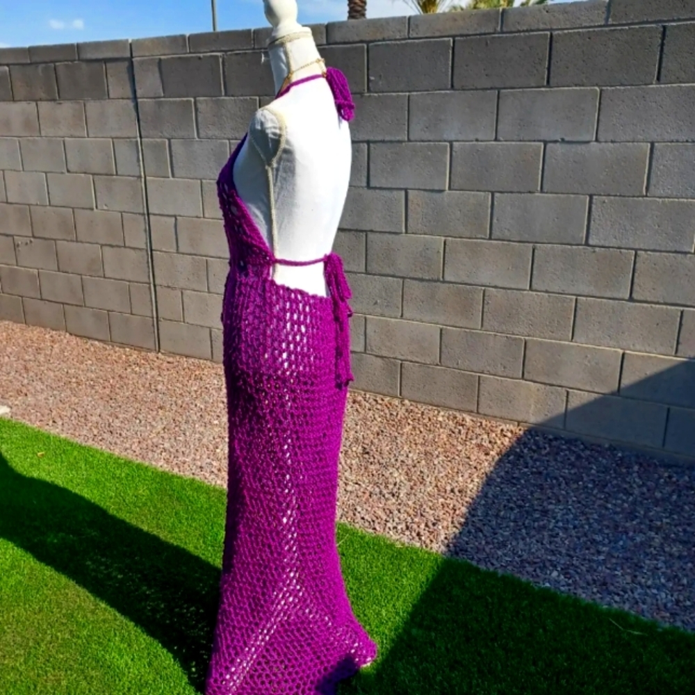 Bikini/Cover up - Picture 3 of 7